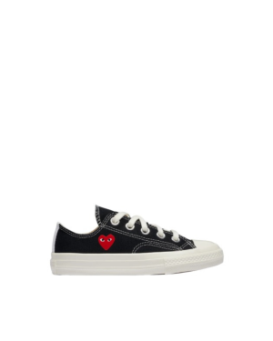 CT70 SMALL RED HEART LOW TOP  KIDS SHOE
