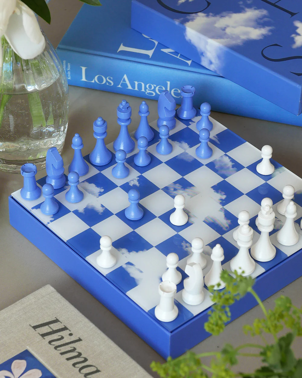 Printworks_Games_ArtChessCloud_mood_1.jpg - New Trend