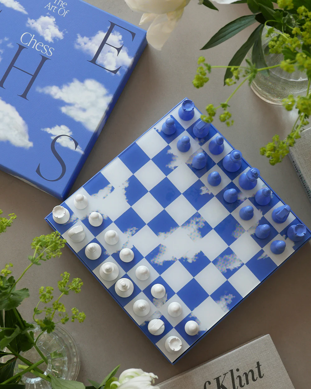 Printworks_Games_ArtChessCloud_mood_3.jpg - New Trend