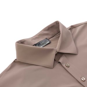 Close-up of a beige trench coat collar with visible stitching and a black Herno brand label inside the lapel, showing part of a buttoned placket.