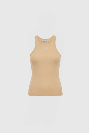Beige ribbed sleeveless tank top on a dress form, crew neck, with a circular logo on the chest and a Marine Serre label at the neck seam.