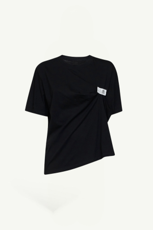 Black short-sleeve T-shirt with a small white tag on the left chest area.